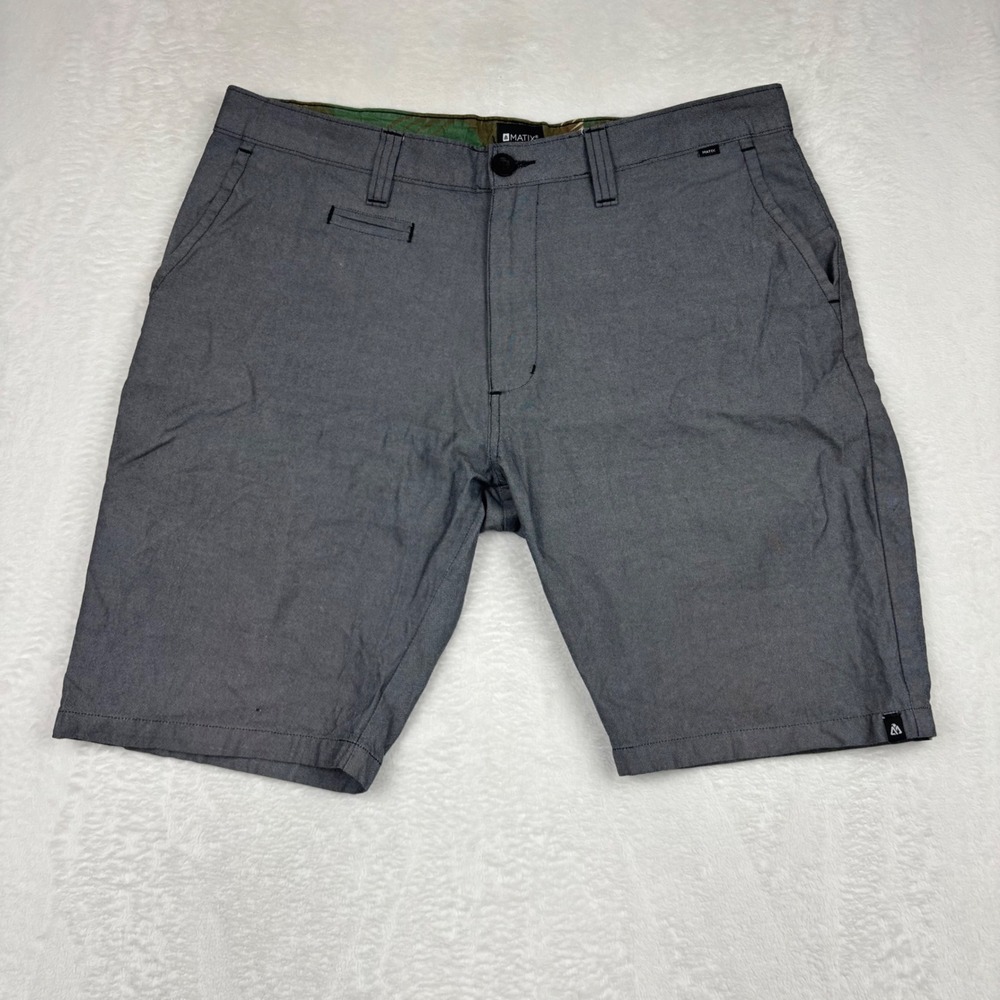 Matix Modern Fit Mens Gray Textured Flat Front Chino Shorts Size 34 CA6-23